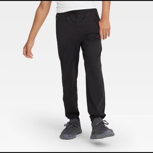 Boys Black All In Motion Joggers Size Small (6/7)